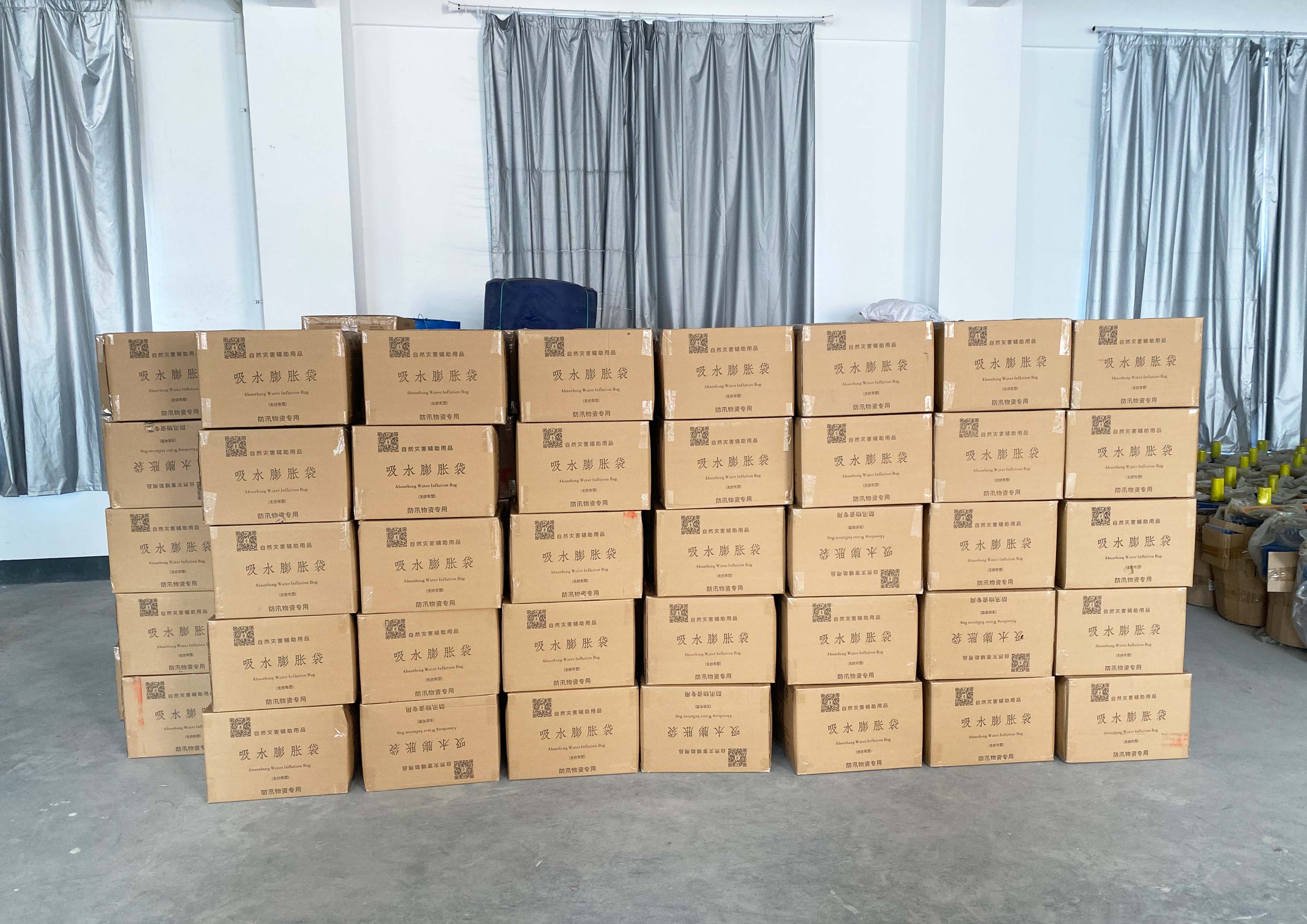 Projekt okrepitve mestne drenaže v mestu Xinghua je bil hitro zagnan za obrambo pred tajfuni in poplavami